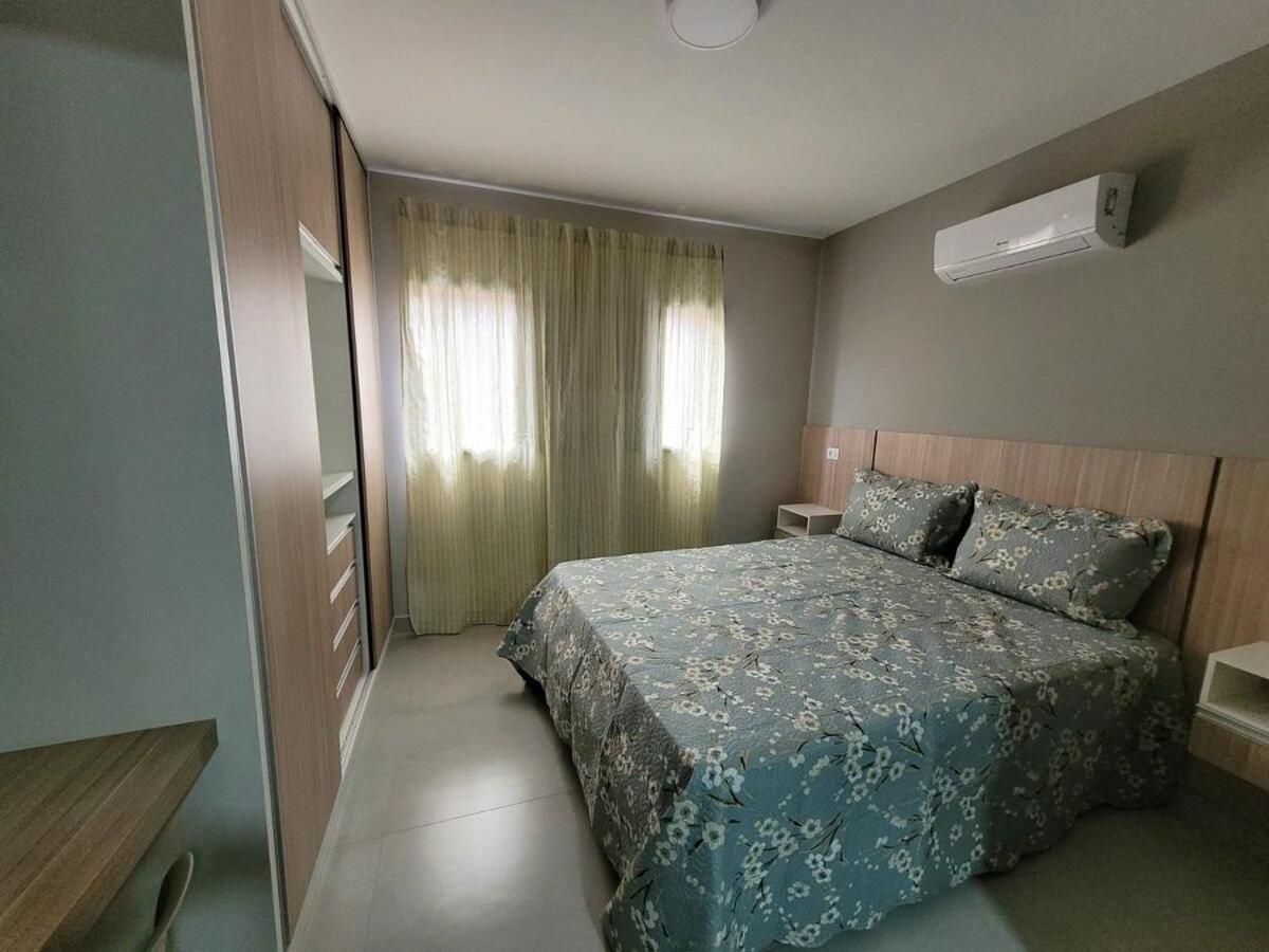 Modernos E Aconchegantes No Centro. Apartment
